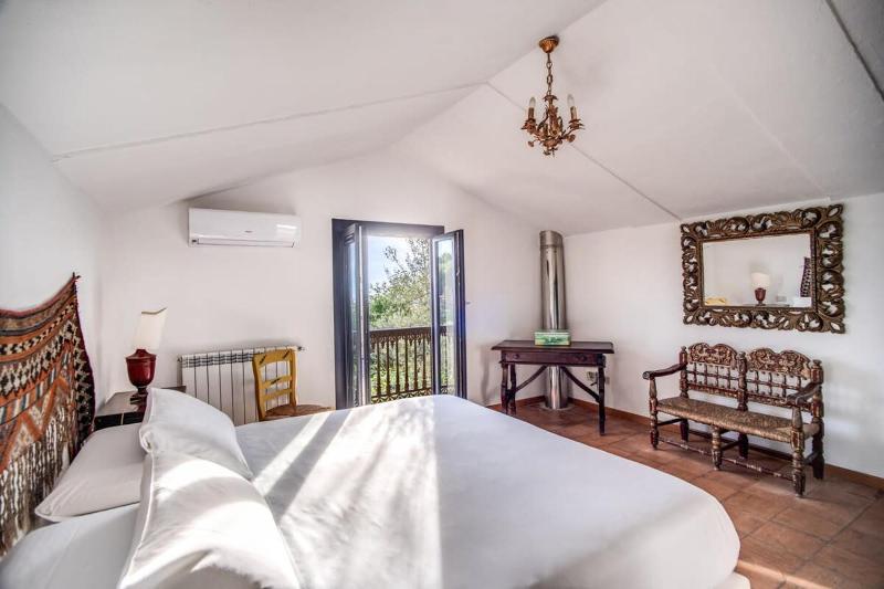 Villa Aragona Historic Villa with Views and Guest services by Feeling Italy - image 13