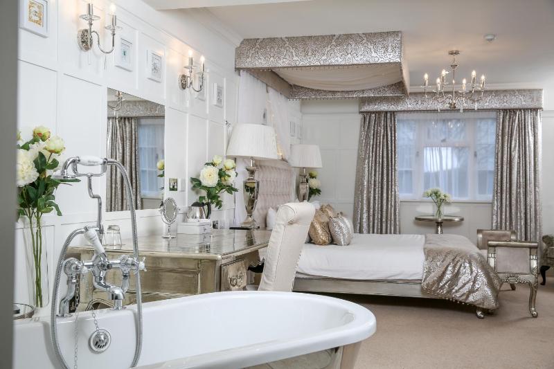 Luxury Double Room image 2