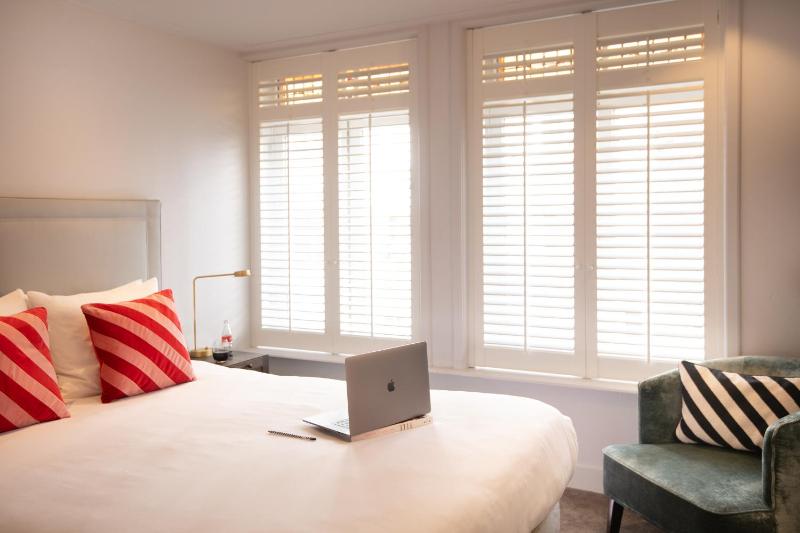 Comfort Room image 1