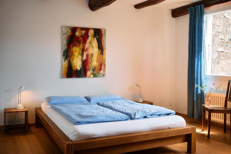 Double Room with Shared Bathroom image 1