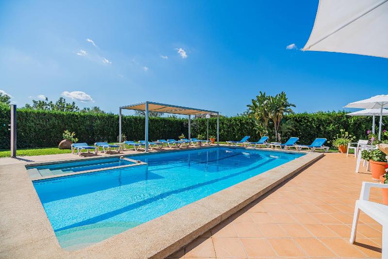 Villa La Rosaleda - By Dream Villas Pollensa - image 23