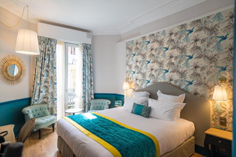 Superior Double or Twin Room image 3