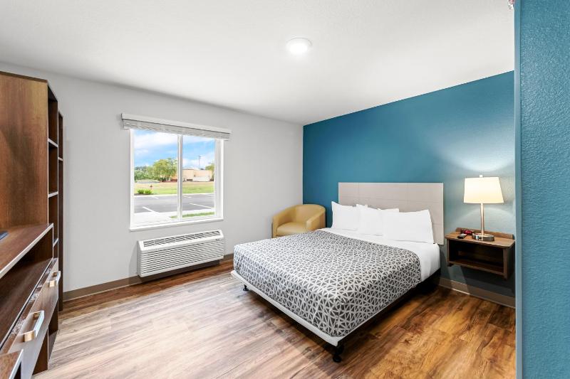 Queen Suite - Non Smoking image 3