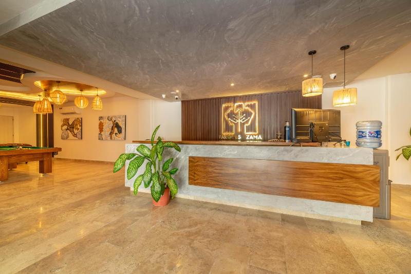 Bright 1 BD Suite with Balcony - image 20