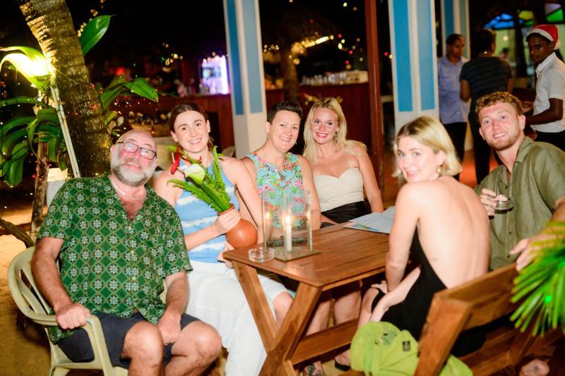 Royal Beach Hotel Hikkaduwa - image 2