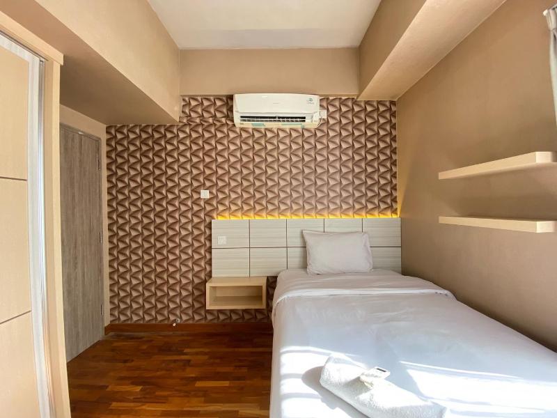Luxury Spacious 3BR Apartment at Newton Residence Bandung By Travelio - image 6