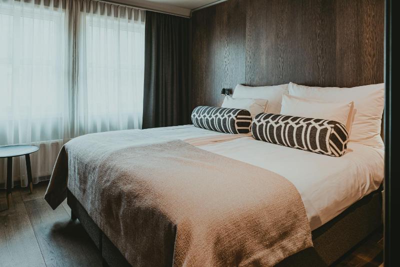 Double Room image 1