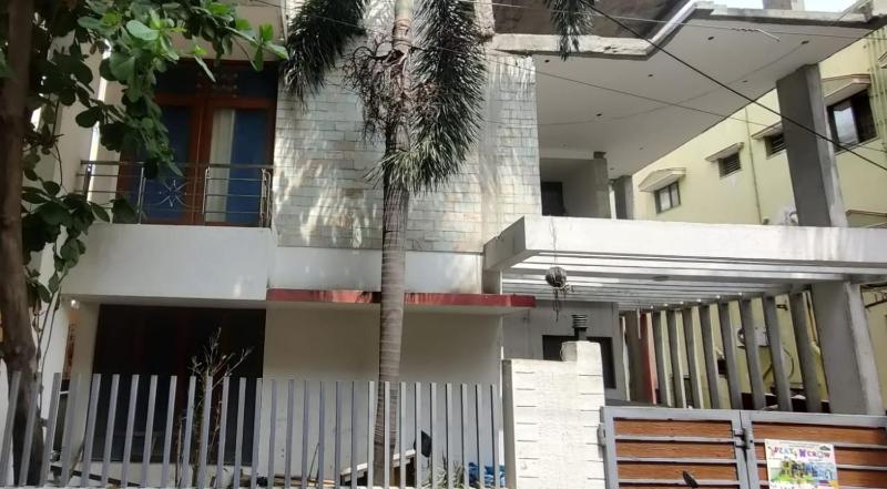 The Hills Studio Appartment - image 12