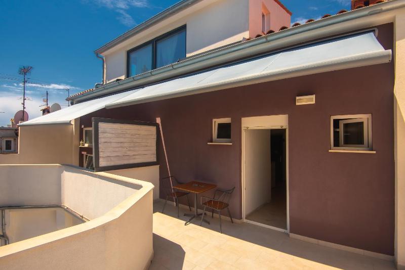 Apartment with Balcony image 2