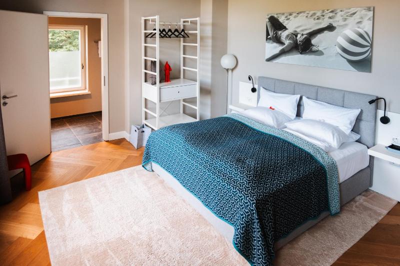 Executive Suite image 1