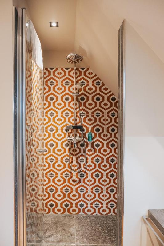Executive Suite image 2