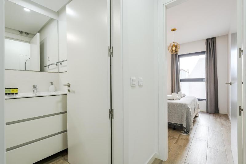 Superior Apartment image 3