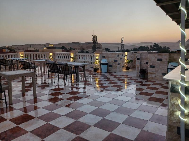 karma pyramids view inn - image 16