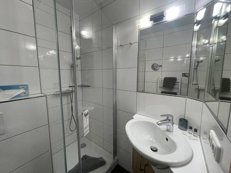 Single Room image 2