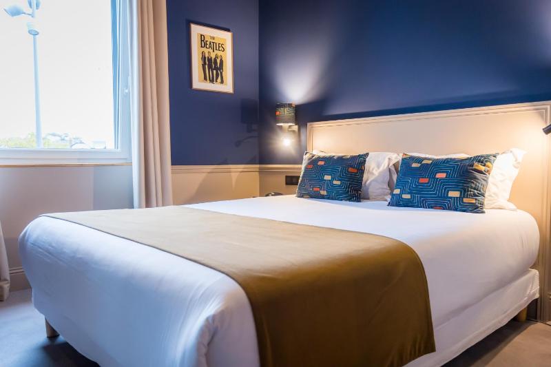 Classic Room image 3