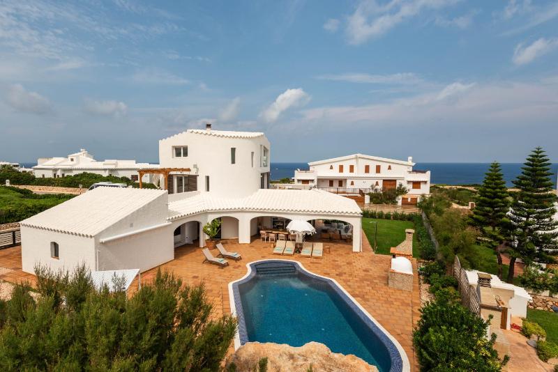 kistine 5 bedroom villa cala morell - image 14