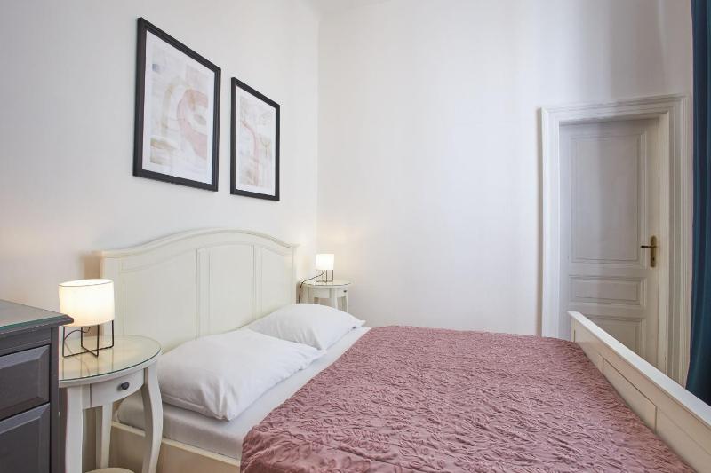 Double Room with Kitchenette image 1