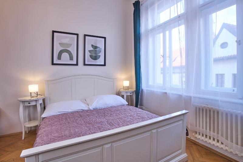 Apartment (4 Adults) image 1