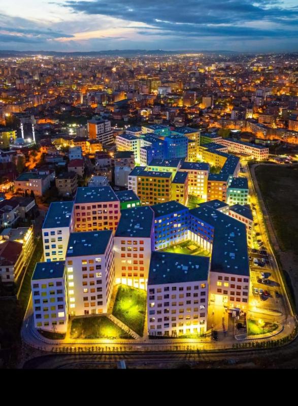 Modern Mountain View P&E Tirana Apartment Netflix included - image 16