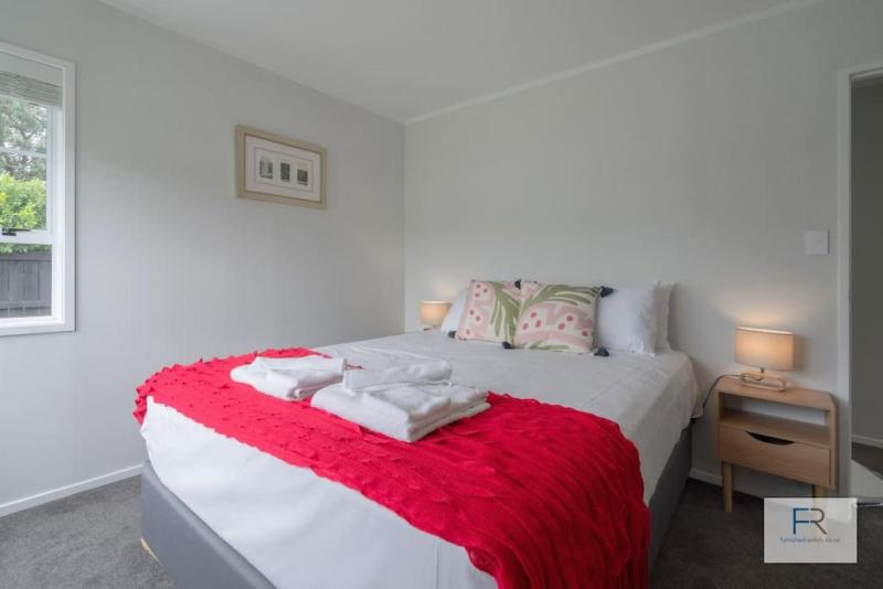 Cosy Bayswater House - image 9