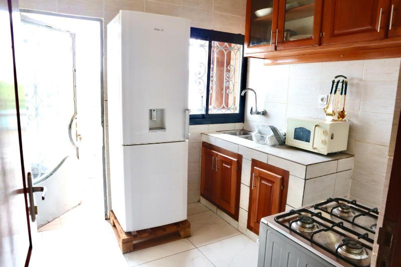 Appartement 2 et 1 chambres salon balcon canal sat wifi Netflix parking gardien 24 sur 24 - image 11