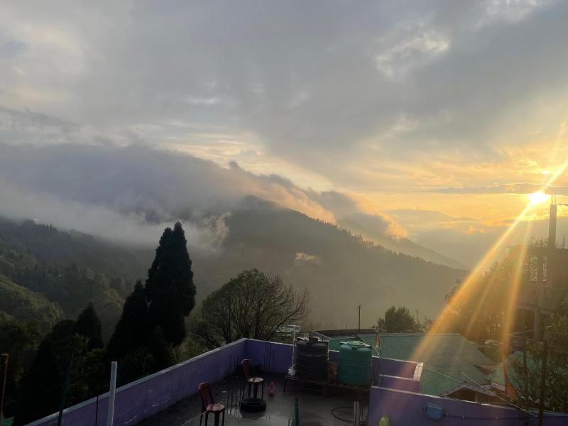 Himalayan Panorama Homestay - image 7