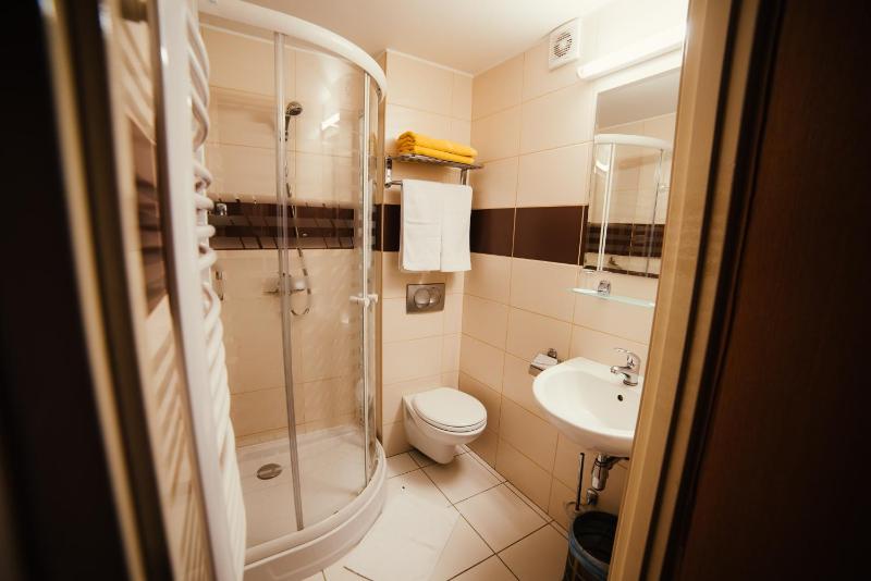 Triple Room image 2
