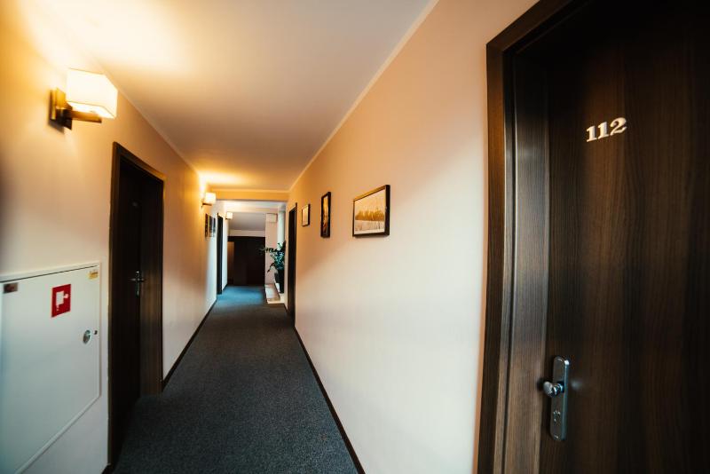 Double Room image 2