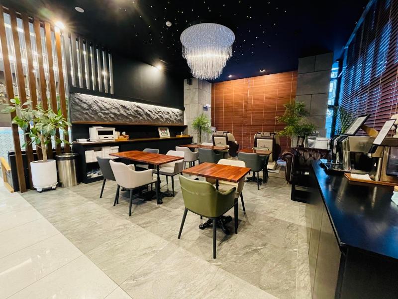 Lumia Tourist Hotel - image 1