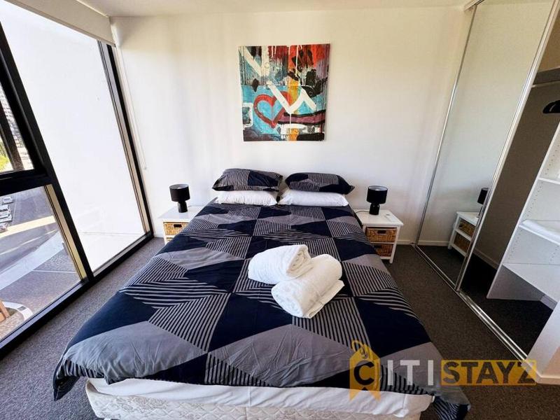 Posh in Phillip - 2bd 2bth Apt - image 6