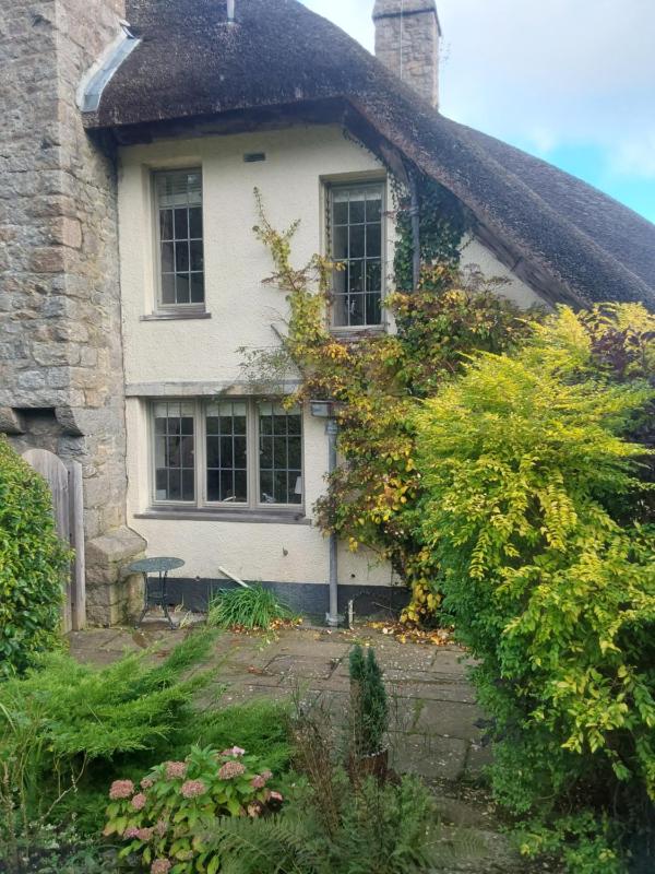 Two-Bedroom House image 3