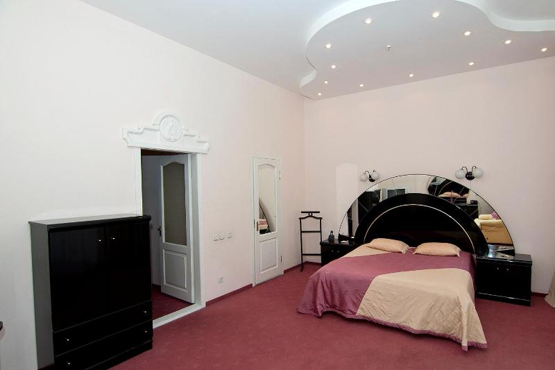 Suite image 3