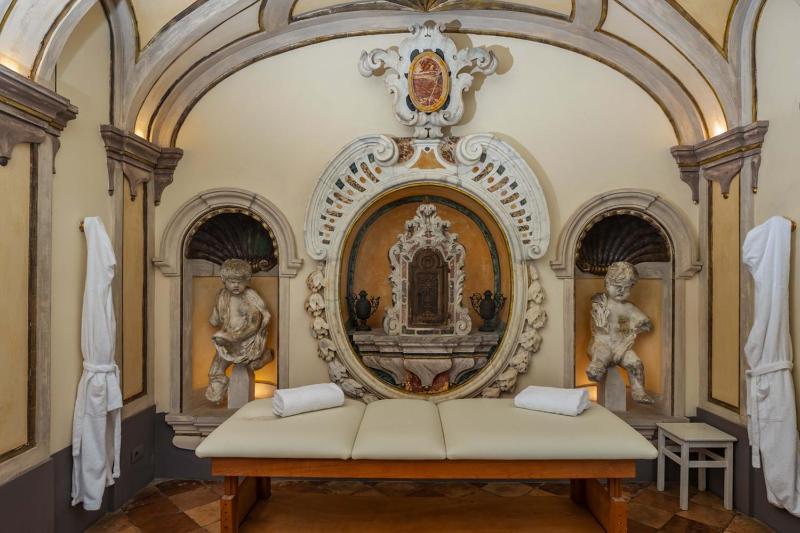 Amore Rentals - Palazzo Santa Croce - image 25