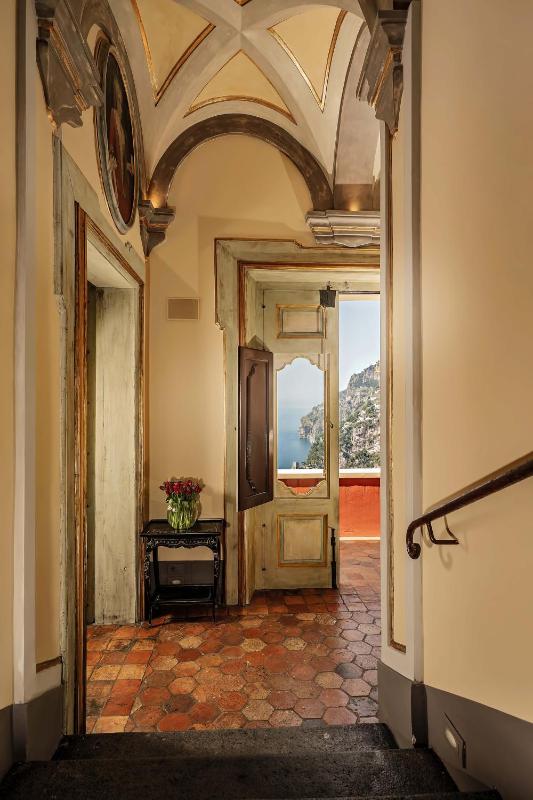 Amore Rentals - Palazzo Santa Croce - image 7