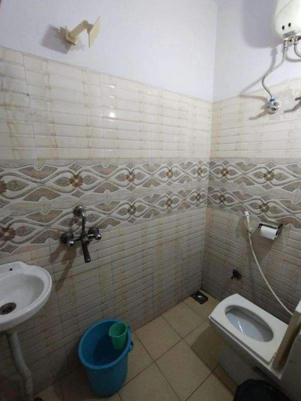 Milestone Homestay Agra - image 8