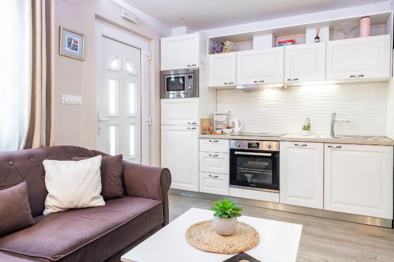 Vacation House Cavtat - image 4