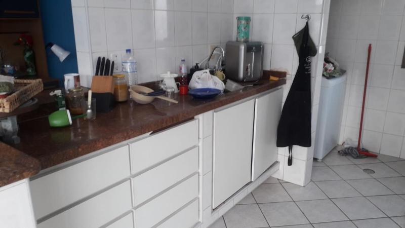 apartamento cobertura 4 dormitorios martim de sá em cima da areia e AR 64 C - image 4