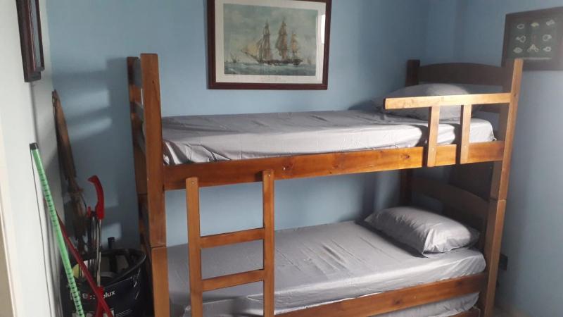 apartamento cobertura 4 dormitorios martim de sá em cima da areia e AR 64 C - image 3