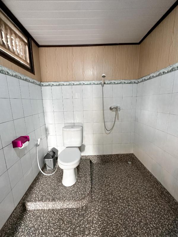Kajeng Bungalow - image 10