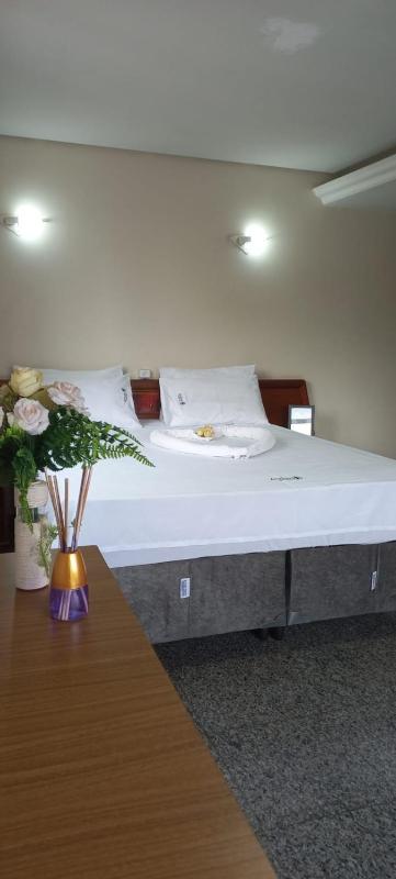 Avalon Executive - image 14