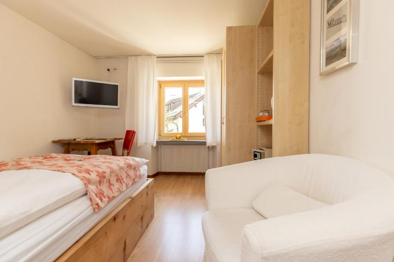 Superior Single Room image 3