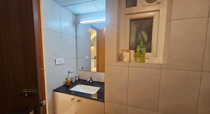 'Savitham' Luxury Flat with Swimming Pool in Trivandrum - image 7