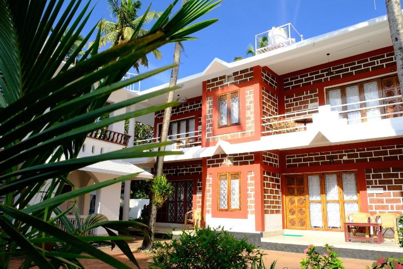 Hillview Beach Resort - image 6