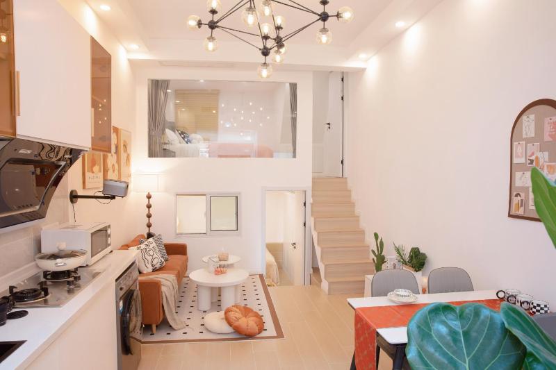 Shanghai Dreams - Hidden Gem on Yongkang Road - Entire Apartment - image 11