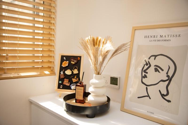 Shanghai Dreams - Hidden Gem on Yongkang Road - Entire Apartment - image 15