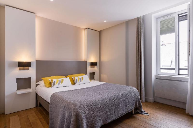 Classic Double Room  image 3