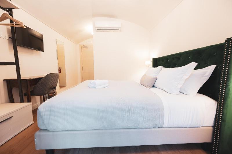 Carlo Felice Boutique Hotel - image 15
