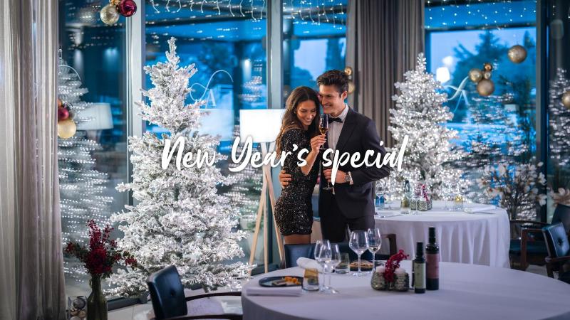 New Year's Eve Package - Double or Twin Room Sea Side Balcony image 1