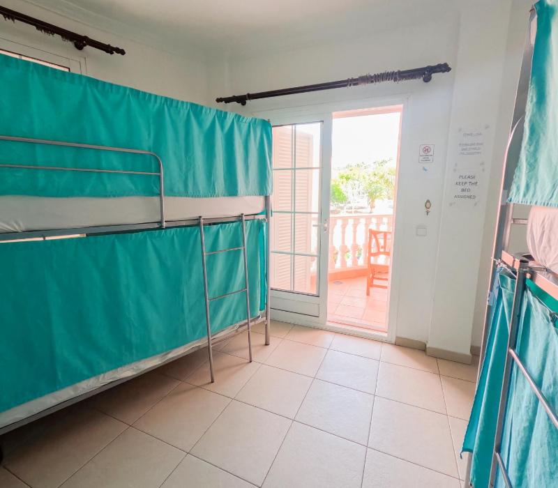 Duque Nest Hostel - image 47