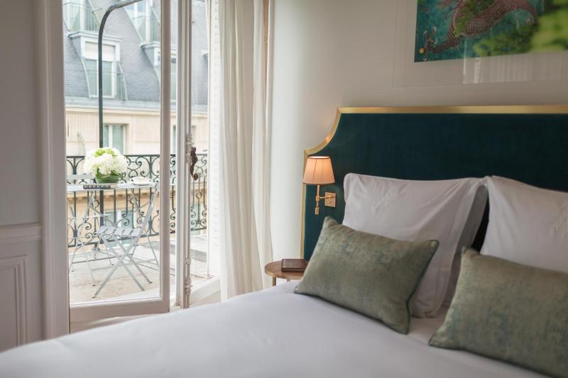 Double or Twin Room with Terrace image 3